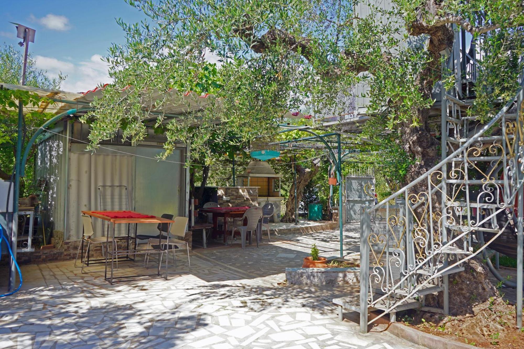 Villa Veni Olive House Kalamata Exterior foto
